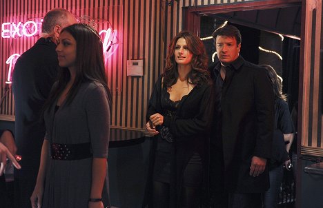 Stana Katic, Nathan Fillion - Castle - Almost Famous - Photos