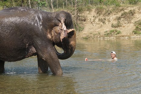 Frank Cuesta - Wild Frank in India - De la película