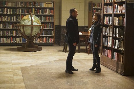 Clark Gregg, Ming-Na Wen - Agents of S.H.I.E.L.D. - Hot Potato Soup - Photos