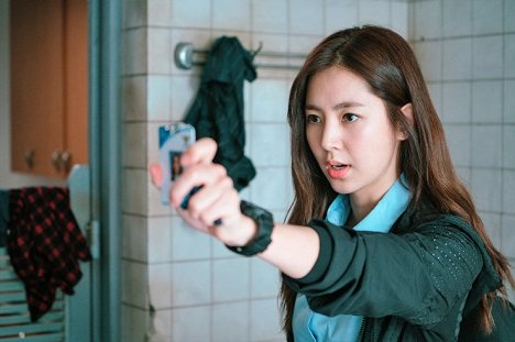 Chae-ah Han - Bijeonggyoojig teuksooyowon - Do filme