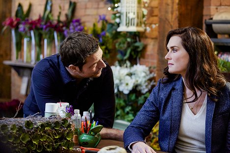 Brennan Elliott, Brooke Shields - Flower Shop Mystery: Snipped in the Bud - Kuvat elokuvasta