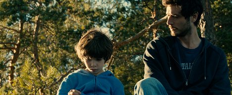 Timothé Vom Dorp, Jérémie Elkaïm - Dans la forêt - Kuvat elokuvasta