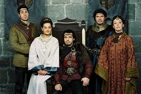 Anne Girouard, Alexandre Astier, Lionnel Astier, Joëlle Sevilla - Kaamelott - Promokuvat