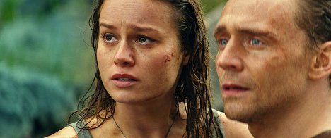 Brie Larson, Tom Hiddleston - Kong: Ostrov lebek - Z filmu