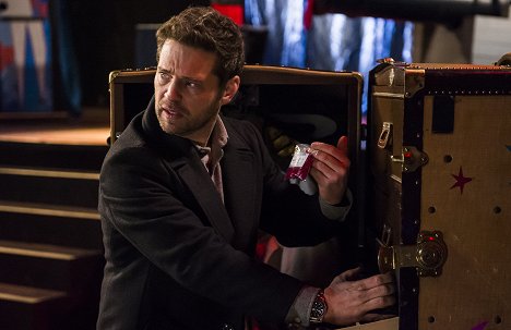 Jason Priestley - Private Eyes - Disappearing Act - Photos