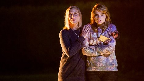 Katee Sackhoff, Lucy Boynton - Don't Knock Twice - Photos