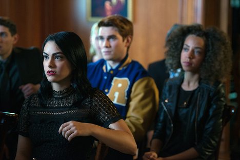 Camila Mendes - Riverdale - Chapter Five: Heart of Darkness - Photos