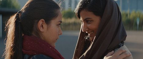 Lina El Arabi, Aurora Marion - A Garota Ocidental - Entre o Coração e a Tradição - De filmes