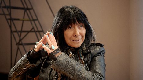 Buffy Sainte-Marie - Rumble: The Indians Who Rocked The World - Van film