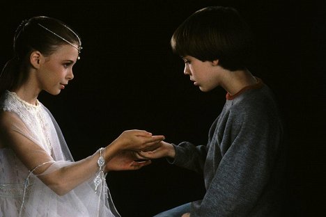Tami Stronach, Barret Oliver - The NeverEnding Story - Photos