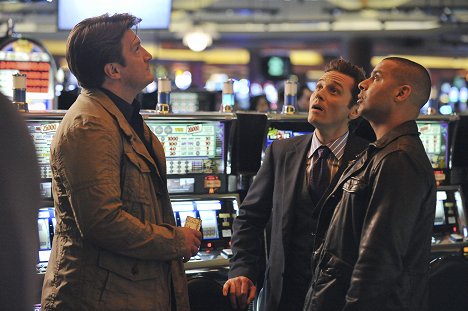 Nathan Fillion, Seamus Dever, Jon Huertas - Castle - Gyilkosság a kaszinóban - Filmfotók