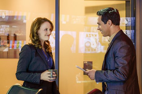 Katie Leclerc, Michael Rady - Cloudy with a Chance of Love - Filmfotos