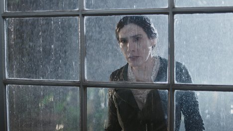 Virginia Cavendish - Através da Sombra - De la película