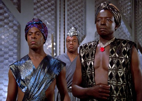 Julian Christopher, Jessie Lawrence Ferguson - Star Trek: Nová generácia - Code of Honor - Z filmu
