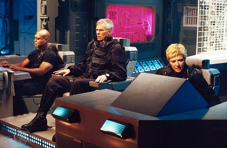 Christopher Judge, Richard Dean Anderson, Amanda Tapping - Stargate SG-1 - Unnatural Selection - Photos