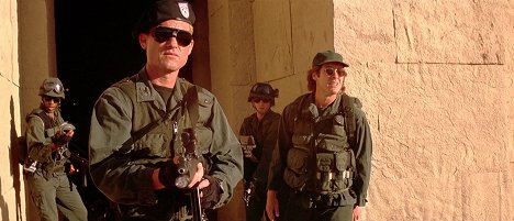 Derek Webster, Kurt Russell, James Spader - Stargate - Do filme