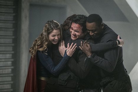 Melissa Benoist, Dean Cain, David Harewood - Supergirl - Homecoming - Photos