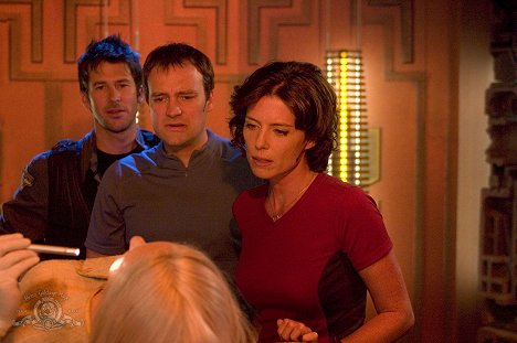 Joe Flanigan, David Hewlett, Torri Higginson - Stargate Atlantis - 10.000 Jahre - Filmfotos