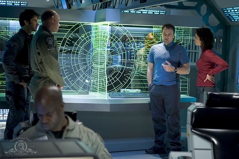 Joe Flanigan, David Hewlett, Torri Higginson - Stargate: Atlantis - The Intruder - Photos