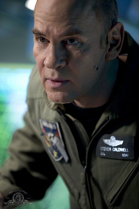 Mitch Pileggi - Stargate: Atlantis - The Intruder - Kuvat elokuvasta