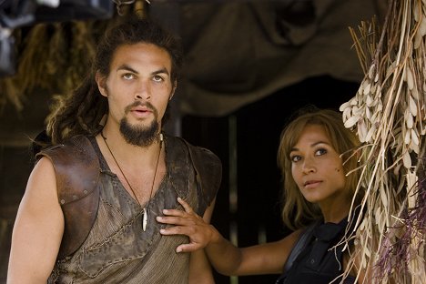 Jason Momoa, Rachel Luttrell - Gwiezdne Wrota: Atlantyda - Wieża - Z filmu