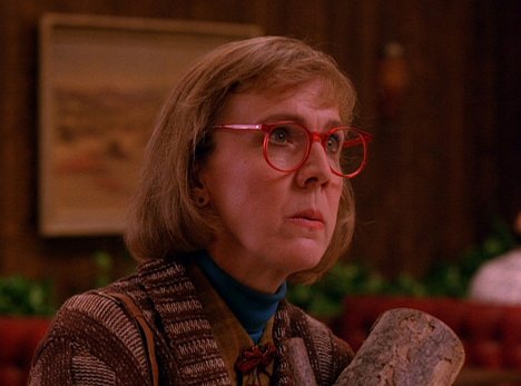Catherine E. Coulson - Twin Peaks - Pöllöt eivät ole sitä, miltä näyttävät - Kuvat elokuvasta