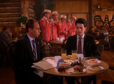 Miguel Ferrer, Kyle MacLachlan - Twin Peaks - Koma - Filmfotos