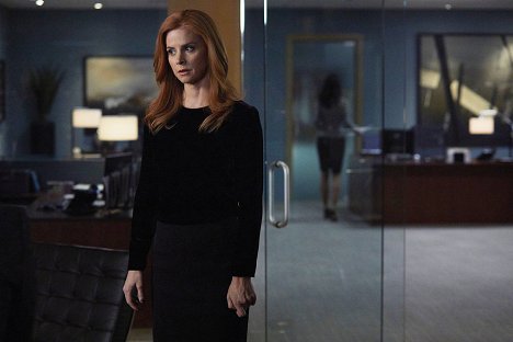 Sarah Rafferty - Suits - Character and Fitness - Photos