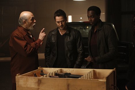 Tony Amendola, Ryan Eggold, Edi Gathegi - Černá listina: Vykoupení - Kevin Jensen - Z filmu