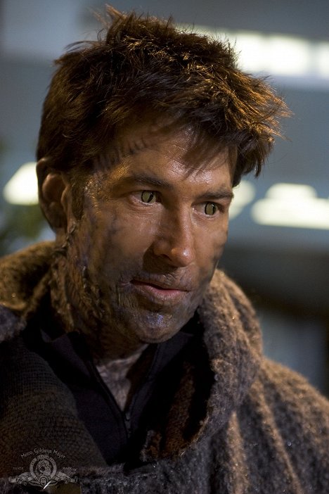 Joe Flanigan - Stargate: Atlantis - Conversion - Photos