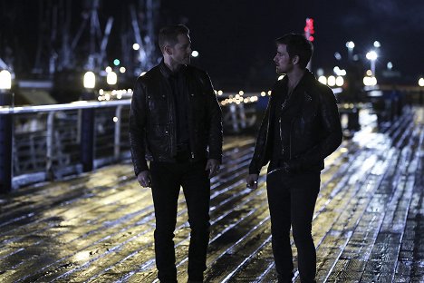 Josh Dallas, Colin O'Donoghue - Once Upon A Time - Es war einmal... - Mord ist das Geheimnis - Filmfotos