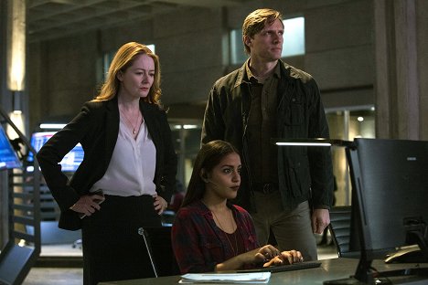 Miranda Otto, Coral Peña, Teddy Sears - 24: Legacy - 4:00 p.m.-5:00 p.m. - Photos