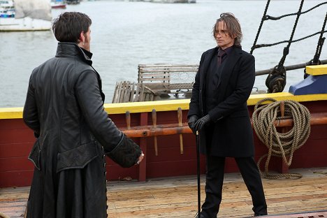Robert Carlyle - Once Upon a Time - The Outsider - Photos