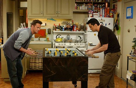 Matthew Perry, Matt LeBlanc - Priatelia - The One with Ross's Tan - Z filmu