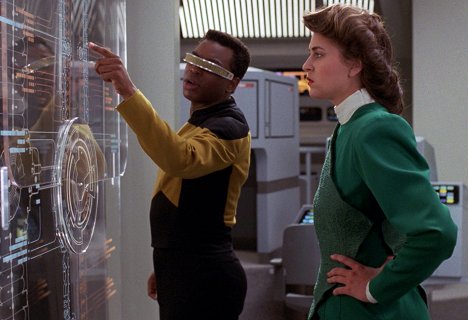 LeVar Burton, Susan Gibney - Star Trek: La nueva generación - Booby Trap - De la película