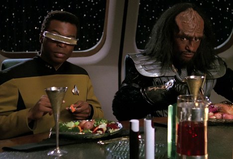LeVar Burton, Tony Todd - Star Trek: The Next Generation - Sins of the Father - Photos