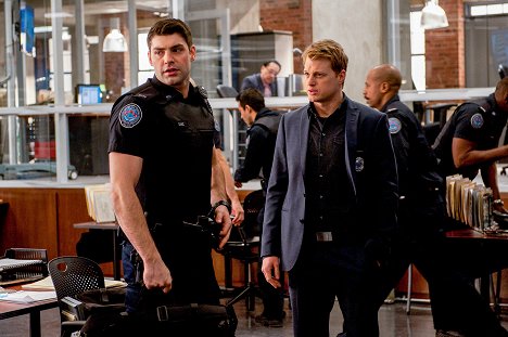 Travis Milne, Adam MacDonald - Rookie Blue - You Can See the Stars - Photos