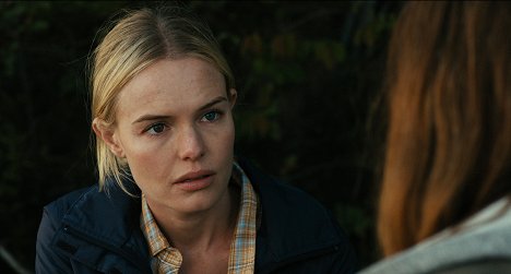 Kate Bosworth - Black Rock - Van film