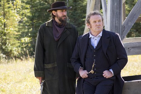 Phil Burke, Colm Meaney - Hell On Wheels : L'enfer de l'ouest - Any Sum Within Reason - Film