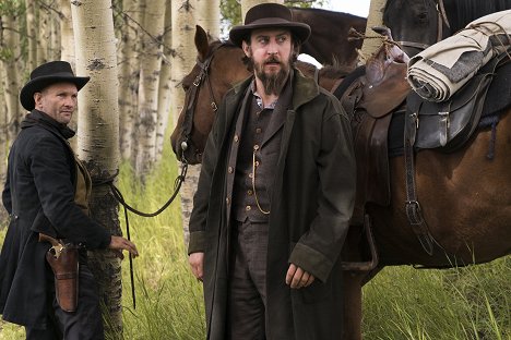 Andrew Howard, Phil Burke - Hell On Wheels : L'enfer de l'ouest - Any Sum Within Reason - Film
