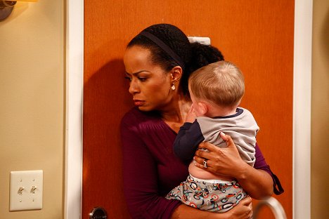 Tempestt Bledsoe - Guys with Kids - The Standoff - Photos