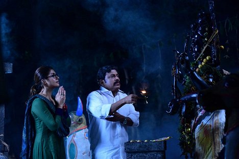 Nayantara, Thambi Ramayya - Dora - De la película