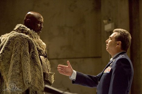 Louis Gossett Jr., Beau Bridges - Stargate Kommando SG-1 - Das Geheimnis der Ori - Filmfotos