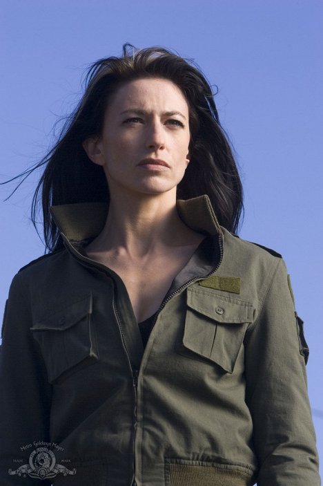 Claudia Black - Stargate SG-1 - The Powers That Be - Photos