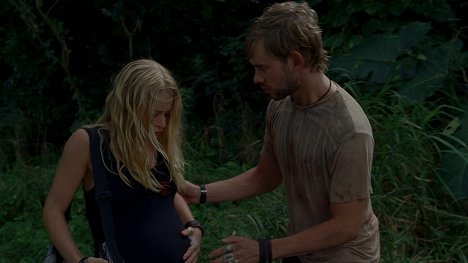 Emilie de Ravin, Dominic Monaghan - Lost - Raised by Another - Photos