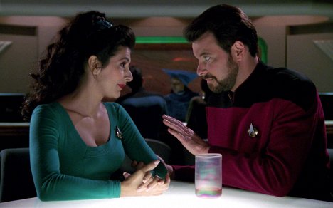 Marina Sirtis, Jonathan Frakes - Star Trek - Das nächste Jahrhundert - Das kosmische Band - Filmfotos