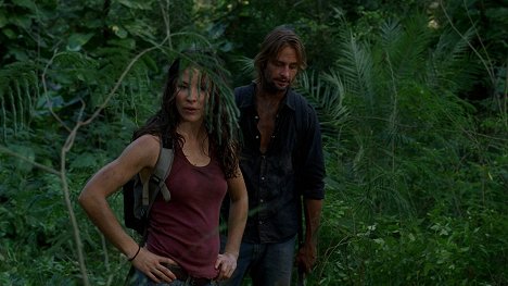 Evangeline Lilly, Josh Holloway - Lost - Outlaws - Photos