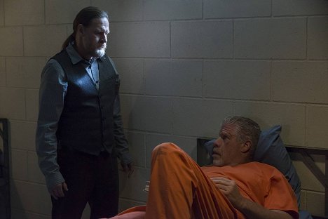 Donal Logue, Ron Perlman - Sons of Anarchy - Amok - Filmfotos