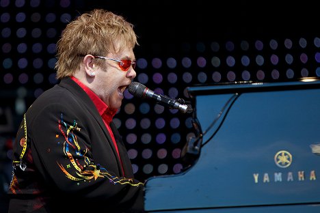 Elton John - Elton John - A Singular Man - Z filmu