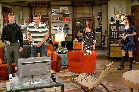 Neil Patrick Harris, Jason Segel, Alyson Hannigan, Cobie Smulders - How I Met Your Mother - Third Wheel - Photos